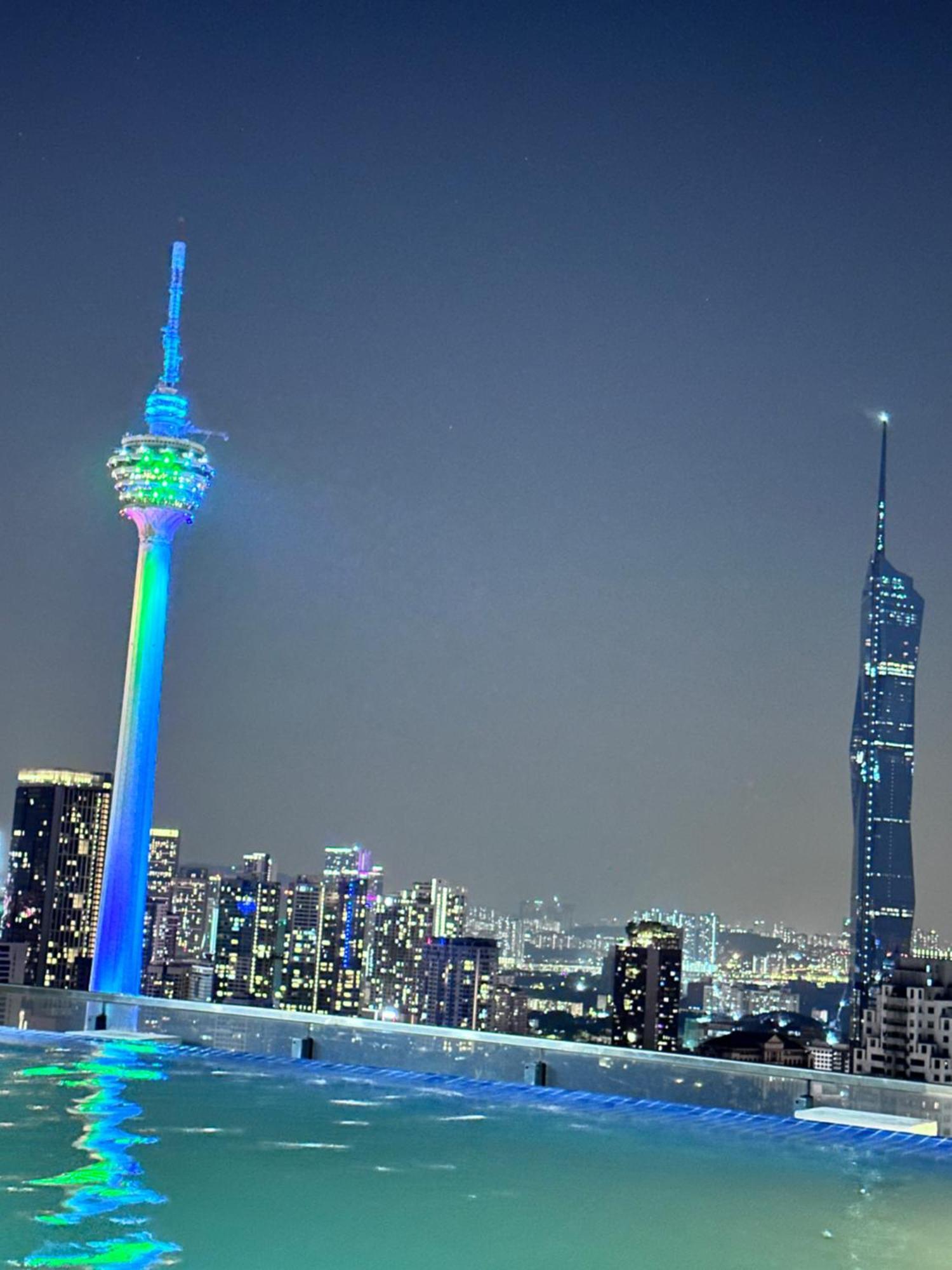 The Luxe Infinitum Klcc By Sahara